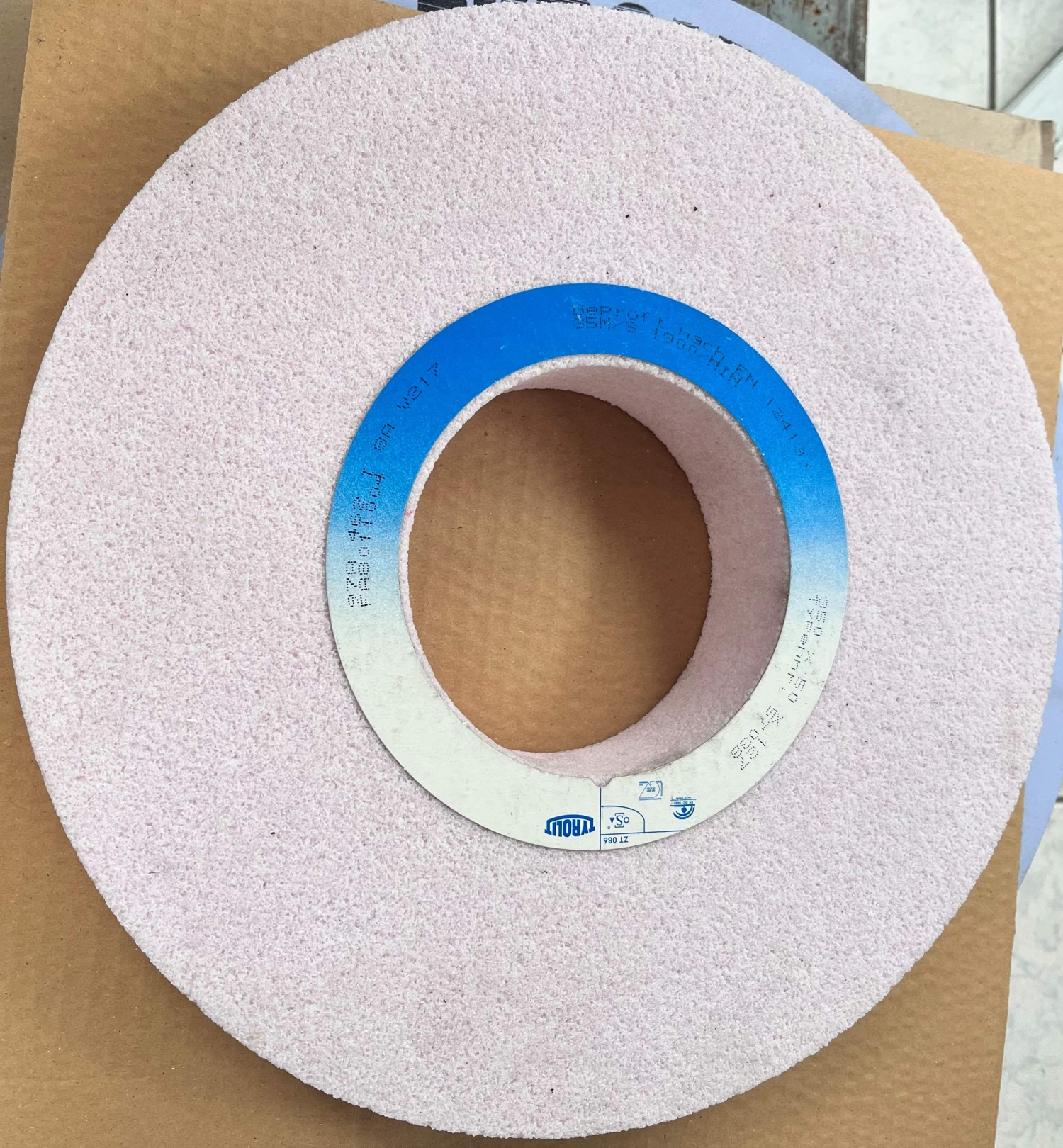 Tyrolit kerámia köszörű korong 350x50x127