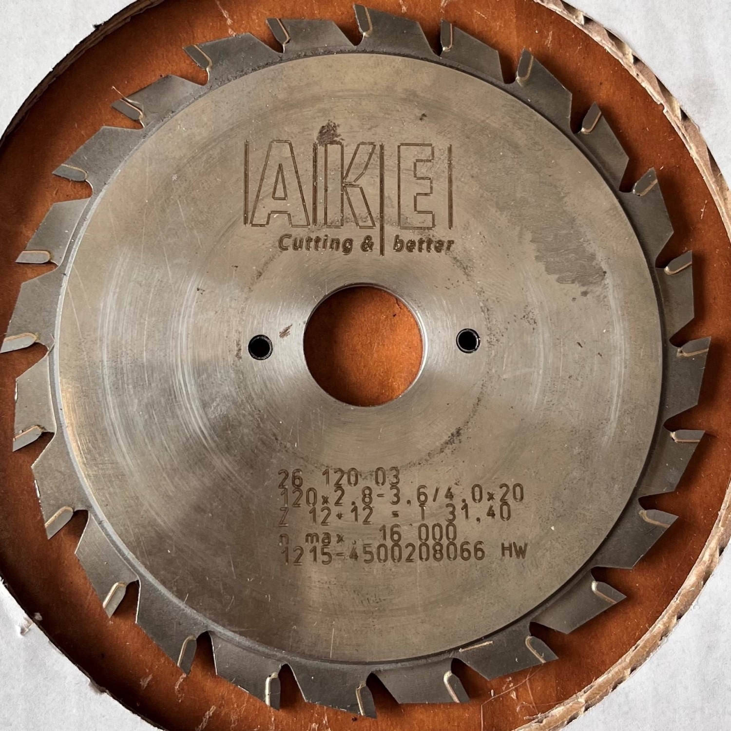 Osztott Elővágó Körfűrészlap 120-as